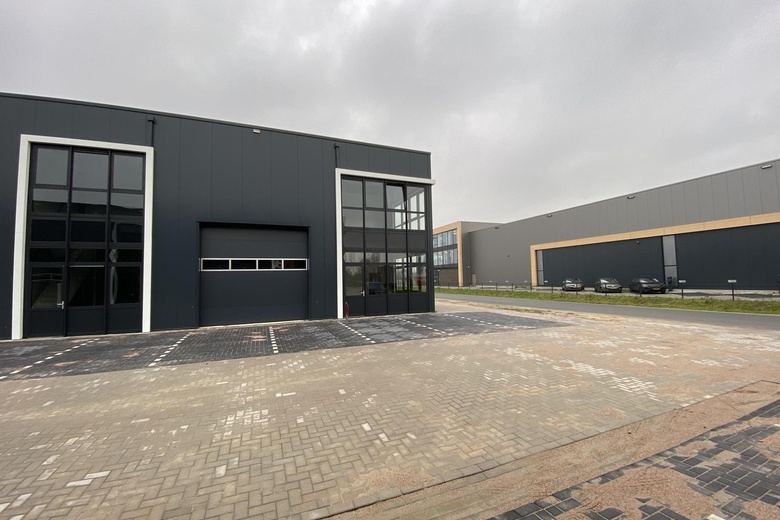 BedrijfsruimteaanSippenbroek 17<br/> inZutphen BedrijfsruimteaanSippenbroek 17<br/> inZutphen