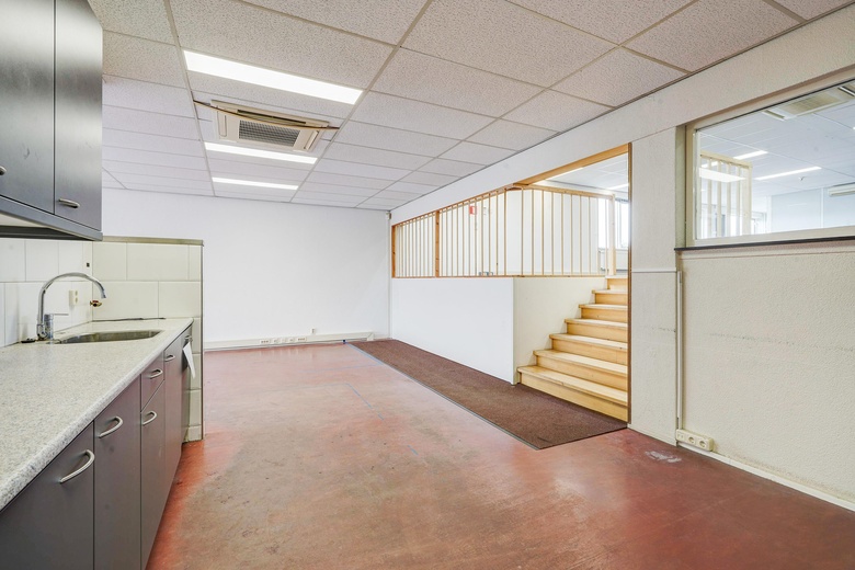 KantoorruimteaanPrinses Irenelaan 81<br/> inVoorburg