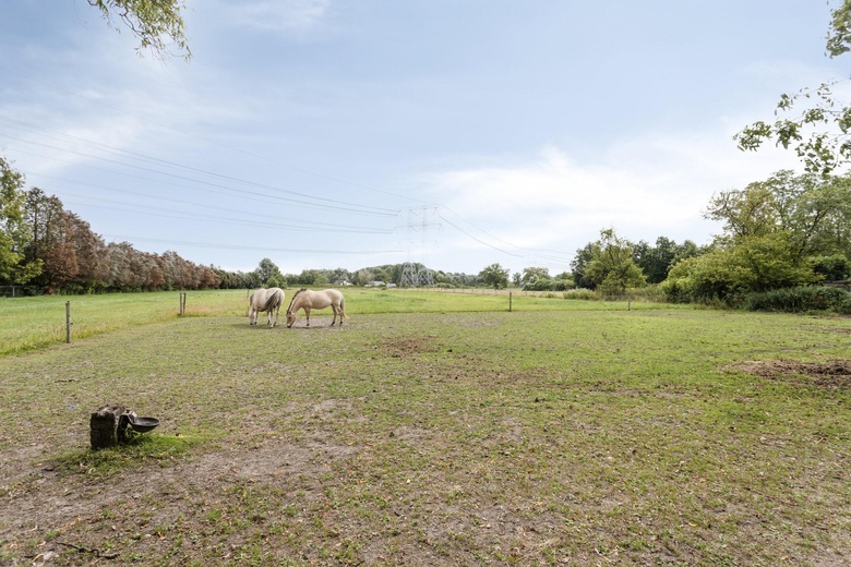 BedrijfsruimteaanEindhovenseweg 27 b<br/> inSon en Breugel