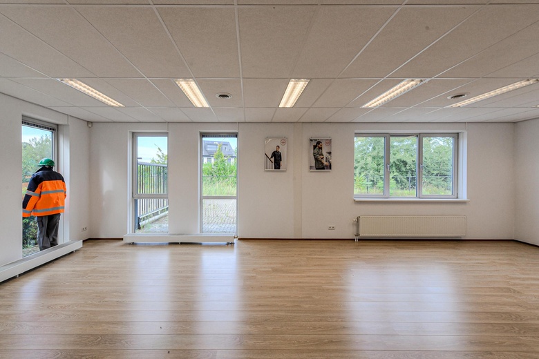 BedrijfsruimteaanVan de Reijtstraat 102<br/> inBreda BedrijfsruimteaanVan de Reijtstraat 102<br/> inBreda