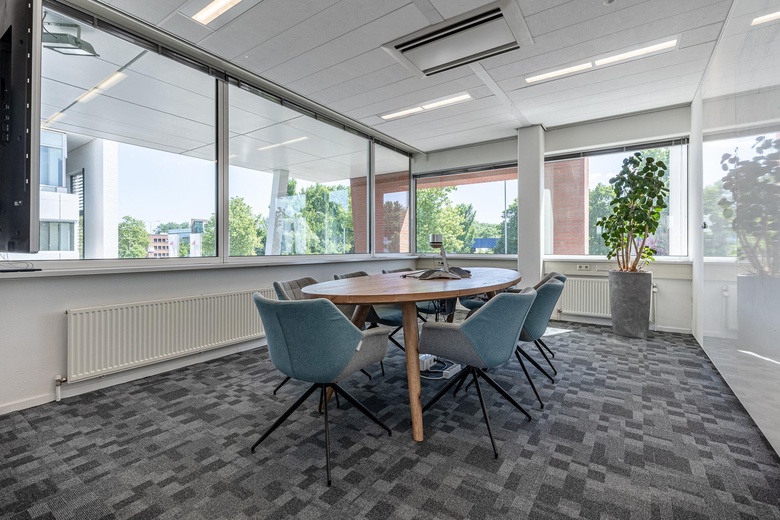 KantoorruimteaanBeemdstraat 44<br/> inEindhoven KantoorruimteaanBeemdstraat 44<br/> inEindhoven