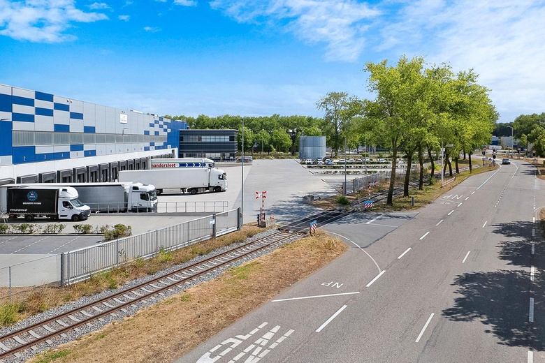 Bedrijfsruimte Moerdijk - Vlasweg 2 - Foto 3