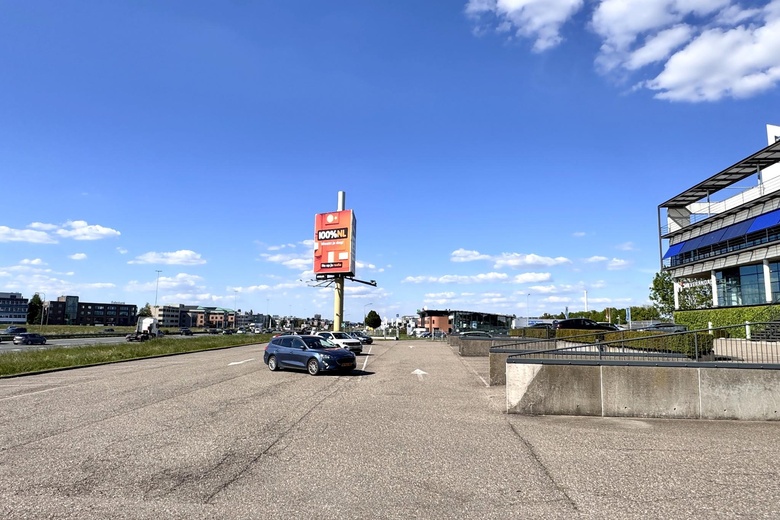 KantoorruimteaanVan Voordenpark 1<br/> inZaltbommel KantoorruimteaanVan Voordenpark 1<br/> inZaltbommel