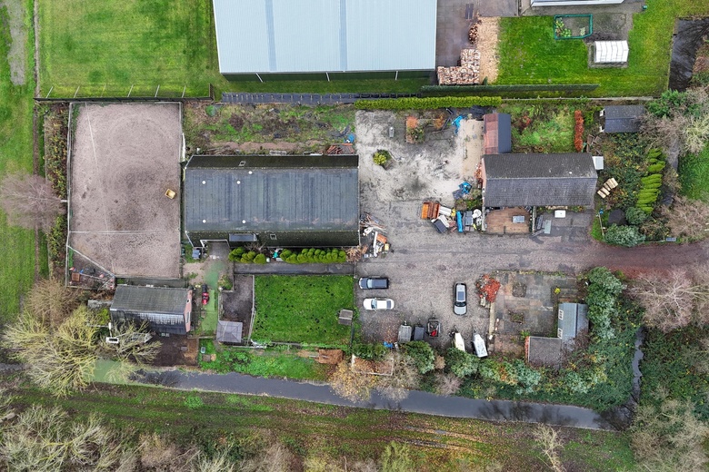 BedrijfsruimteaanWeteringweg 37<br/> inLeimuiderbrug