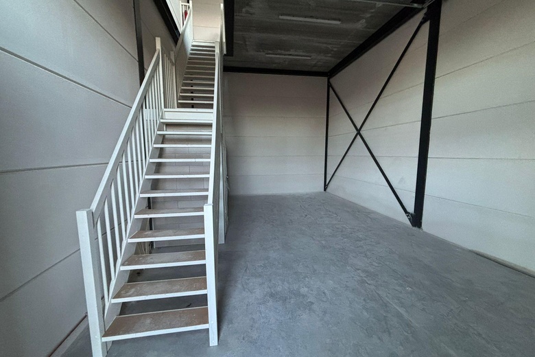 BedrijfsruimteaanHedikhuizerweg 15 C 2<br/> inDen Bosch