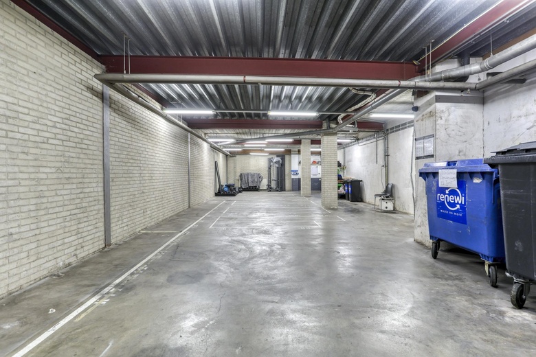 BedrijfsruimteaanA. van Leeuwenhoekweg 1 - 5<br/> inAlphen aan den Rijn