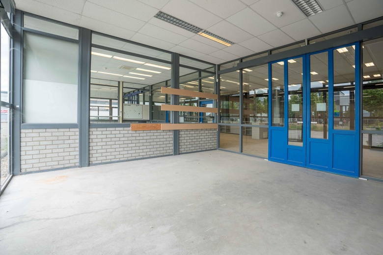 BedrijfsruimteaanDr. Nolenslaan 111<br/> inSittard