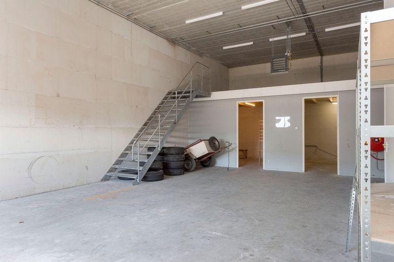 BedrijfsruimteaanStaalsteden 4 8<br/> inEnschede