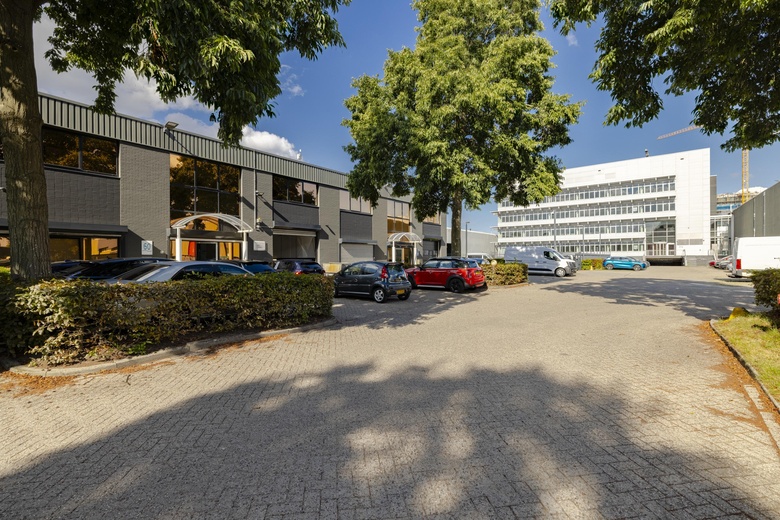 BedrijfsruimteaanLemelerbergweg 60<br/> inAmsterdam