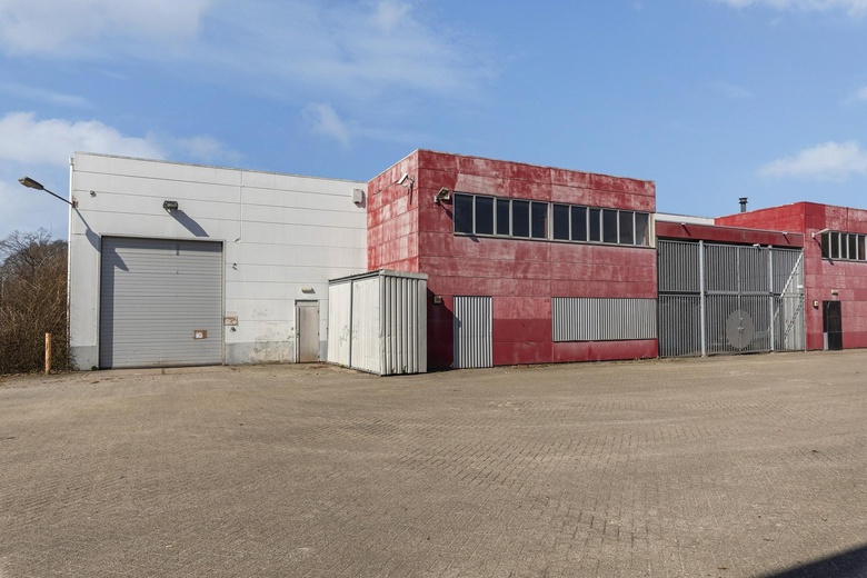 BedrijfsruimteaanVlijtseweg 72 - 98<br/> inApeldoorn BedrijfsruimteaanVlijtseweg 72 - 98<br/> inApeldoorn