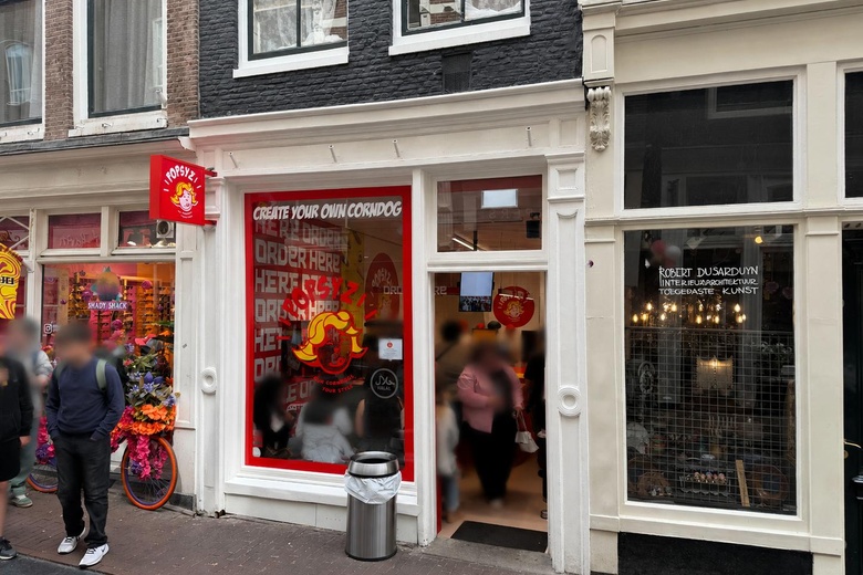 Bekijk foto Winkelruimte aan de Molsteeg 3 in Amsterdam