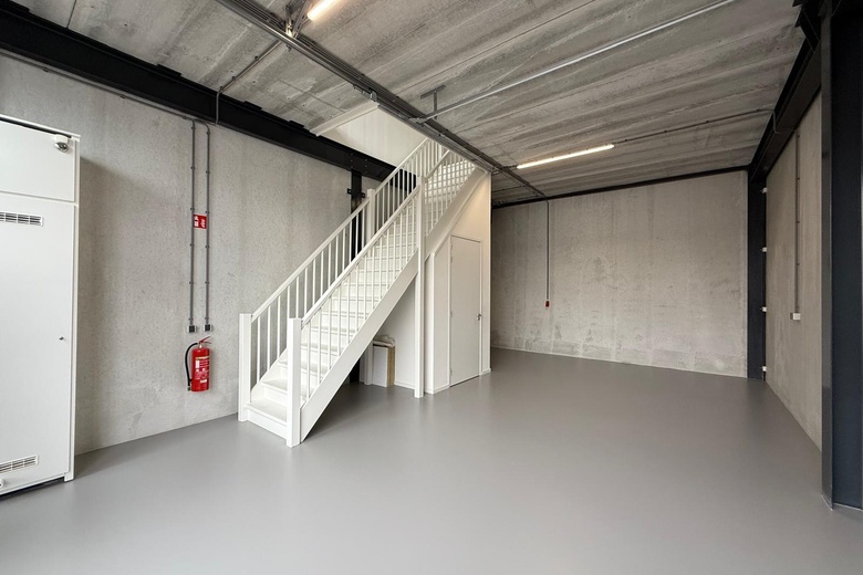 Bedrijfsruimte Sliedrecht - Lelystraat 60 m - Foto 6