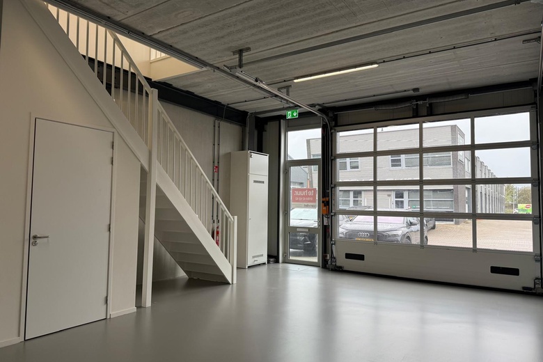 BedrijfsruimteaanLelystraat 60 b<br/> inSliedrecht