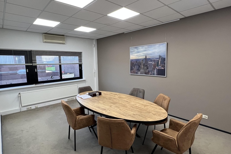 KantoorruimteaanFokkerstraat 18<br/> inReeuwijk