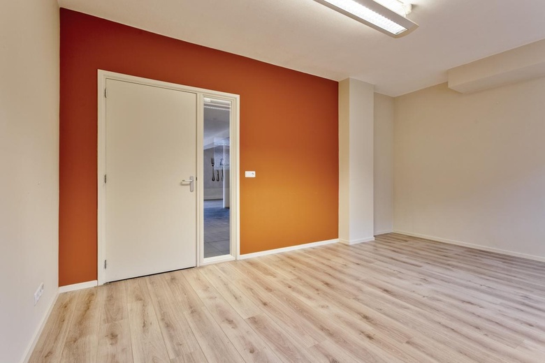 KantoorruimteaanZandfort 17<br/> inHoogerheide KantoorruimteaanZandfort 17<br/> inHoogerheide