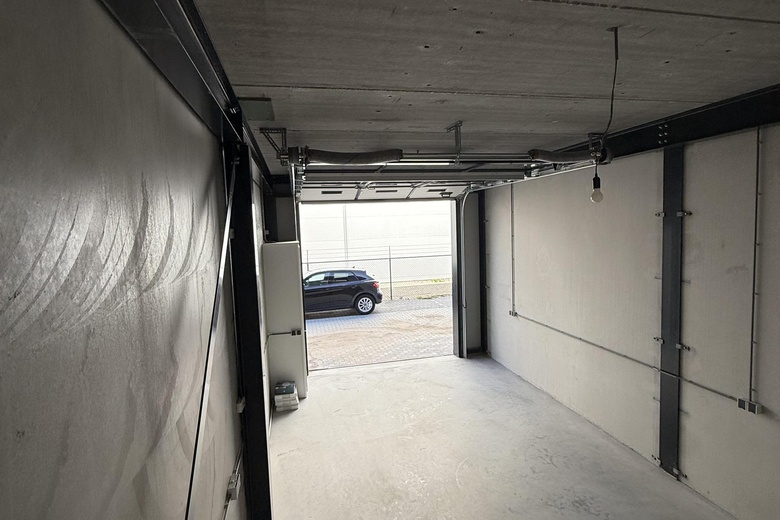 BedrijfsruimteaanHogeweyselaan 201 S<br/> inWeesp