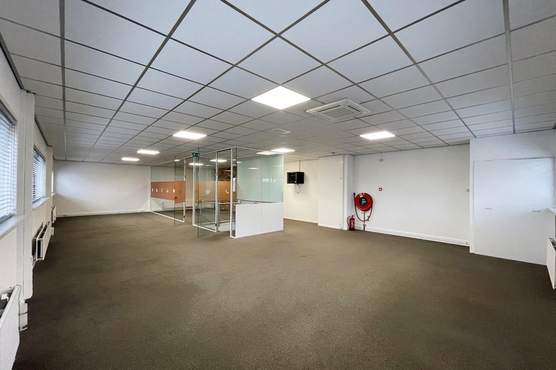 BedrijfsruimteaanIndustrieweg 10<br/> inHarderwijk