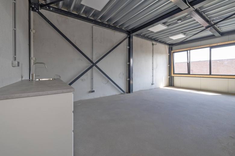 BedrijfsruimteaanHogeweyselaan 201 E<br/> inWeesp