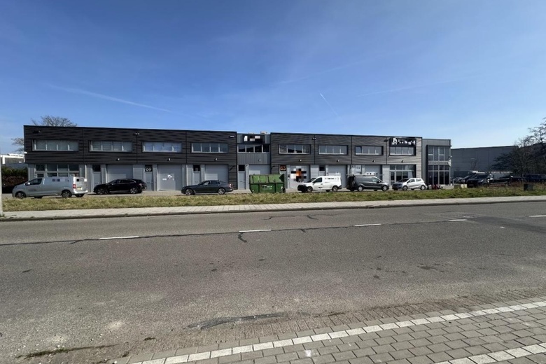 BedrijfsruimteaanNewtonstraat 67<br/> inZoetermeer