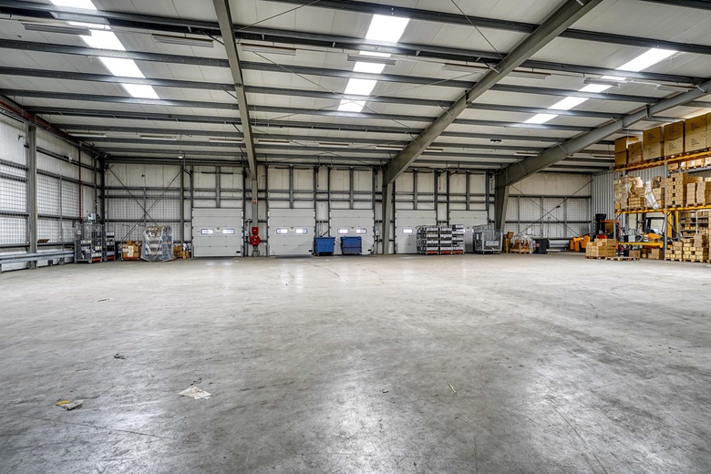 BedrijfsruimteaanDraadbaan 40 - 42<br/> inLeiderdorp