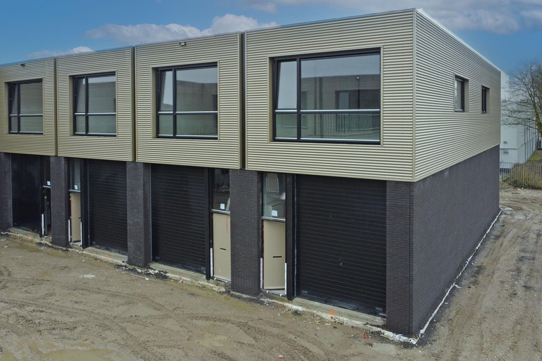 BedrijfsruimteaanOosteinde 5 a 12<br/> inBarendrecht