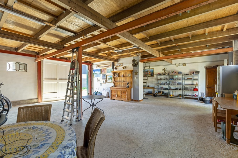 Bedrijfsruimteaanvan Beekstraat 85<br/> inLandsmeer