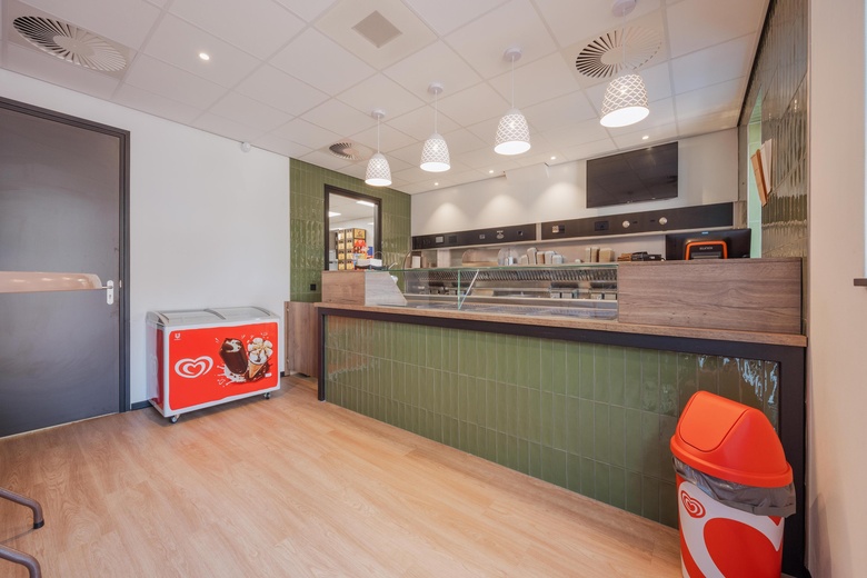 HorecaaanPast. Debijestraat 6<br/> inHegelsom