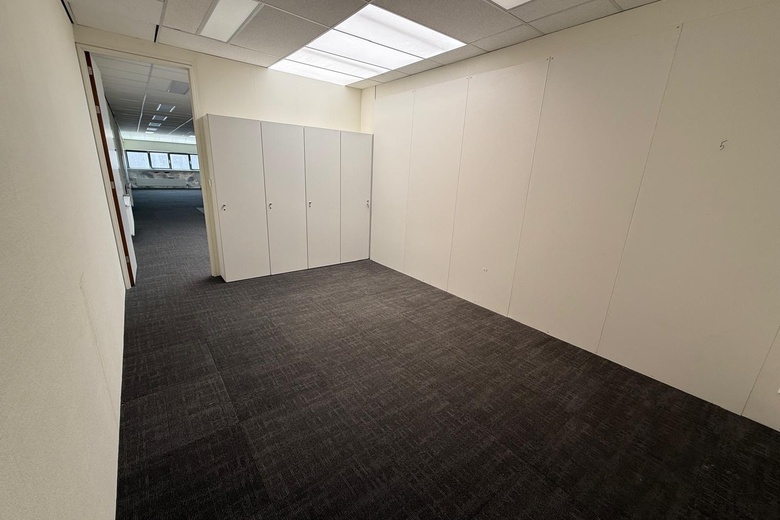 BedrijfsruimteaanLaan van Waalhaven 139A<br/> inDen Haag