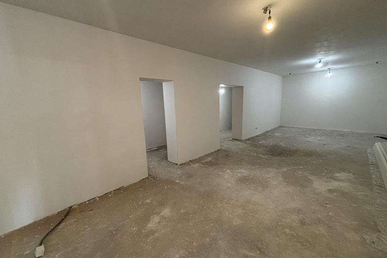 WinkelruimteaanNieuweweg 13 d<br/> inLaren