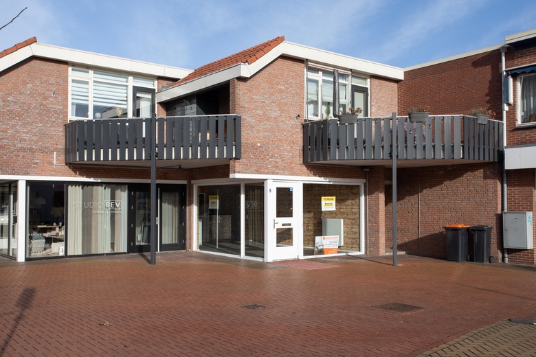 WinkelruimteaanBurgemeester Warnaarsstraat 2<br/> inWierden