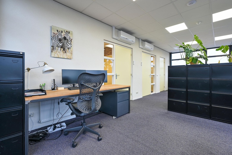 KantoorruimteaanHoge Eng-West 27 A<br/> inPutten