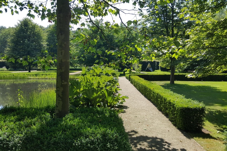 BedrijfsruimteaanZwarte Wegje 1<br/> inOisterwijk