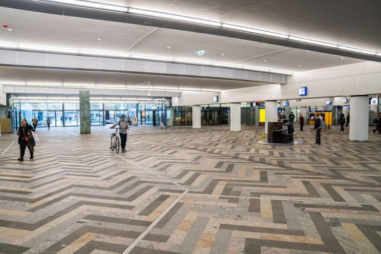 Kantoorruimte Almere - Stationsplein 25 - Foto 2