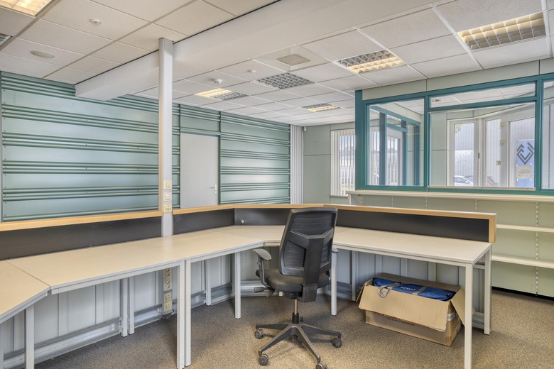 BedrijfsruimteaanRietdekkerstraat 4<br/> inUden