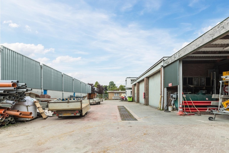 BedrijfsruimteaanAmbachtsweg 1<br/> inLeusden BedrijfsruimteaanAmbachtsweg 1<br/> inLeusden