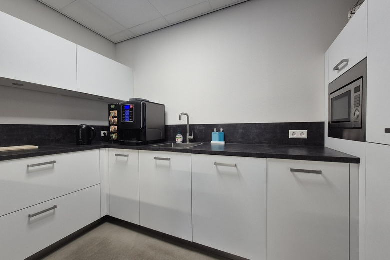 Bedrijfsruimte Sliedrecht - Lelystraat 29 b - Foto 12