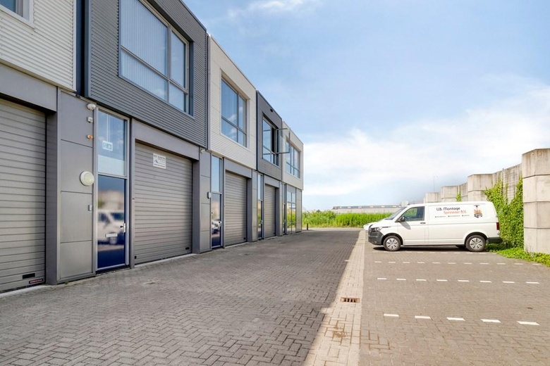 BedrijfsruimteaanKreekweg 8 C<br/> inVlaardingen BedrijfsruimteaanKreekweg 8 C<br/> inVlaardingen