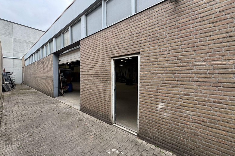 BedrijfsruimteaanMoeskampweg 10<br/> inDen Bosch BedrijfsruimteaanMoeskampweg 10<br/> inDen Bosch