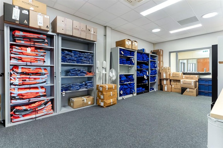 KantoorruimteaanPieter Hoebeeweg 99<br/> inDordrecht