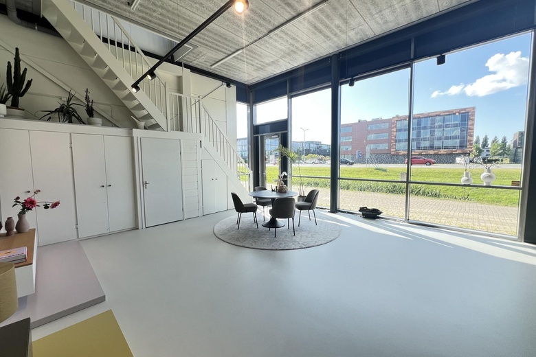 BedrijfsruimteaanTokyostraat 17 S<br/> inLijnden