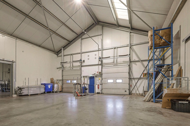 BedrijfsruimteaanPoelweg 12<br/> inDe Kwakel