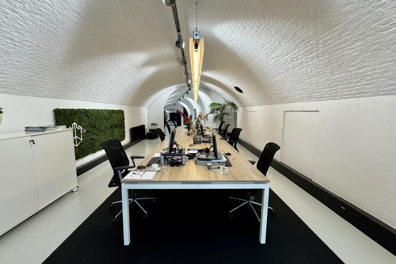 KantoorruimteaanAdriaan Dortsmanplein 3 - 15<br/> inNaarden