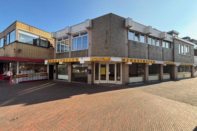 Bekijk foto 1 van Grotestraat 28 Bekijk foto 1 van Grotestraat 28