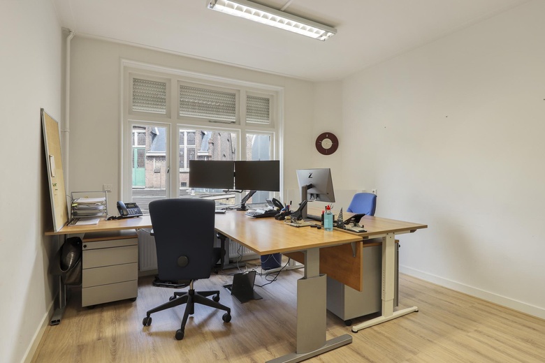 KantoorruimteaanVelperplein 19<br/> inArnhem