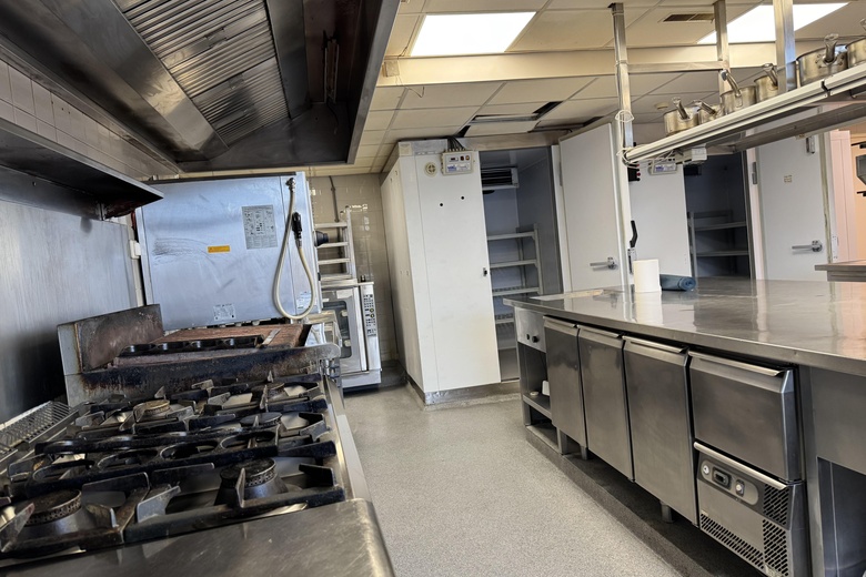 Horeca Helmond - Frans Joseph van Thielpark 4 - Foto 9