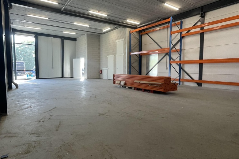 BedrijfsruimteaanLorentzstraat 15 BU5<br/> in's-Gravenzande BedrijfsruimteaanLorentzstraat 15 BU5<br/> in's-Gravenzande