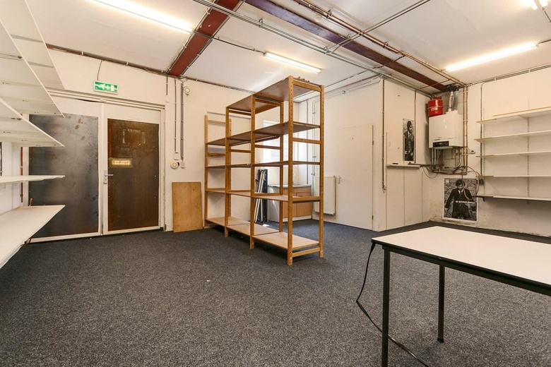 WinkelruimteaanSint-Josephstraat 45<br/> inBergen op Zoom WinkelruimteaanSint-Josephstraat 45<br/> inBergen op Zoom
