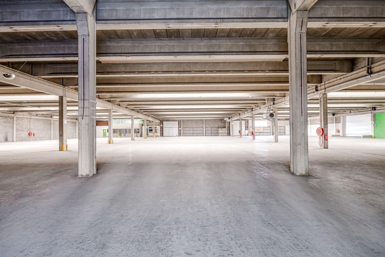 BedrijfsruimteaanHogeweyselaan 145<br/> inWeesp