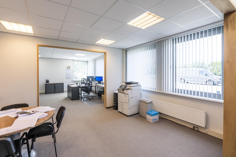 BedrijfsruimteaanDoornseweg 2 a<br/> inNieuwendijk BedrijfsruimteaanDoornseweg 2 a<br/> inNieuwendijk