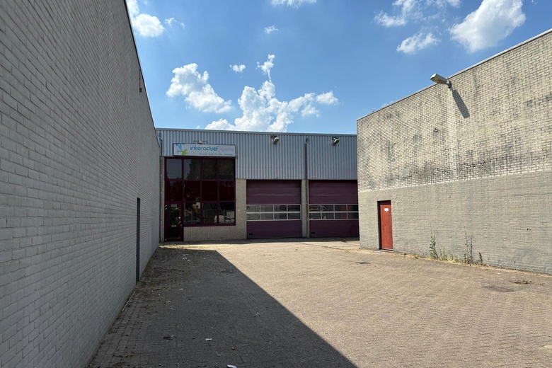 BedrijfsruimteaanPoolvosweg 93<br/> inCapelle aan den IJssel BedrijfsruimteaanPoolvosweg 93<br/> inCapelle aan den IJssel